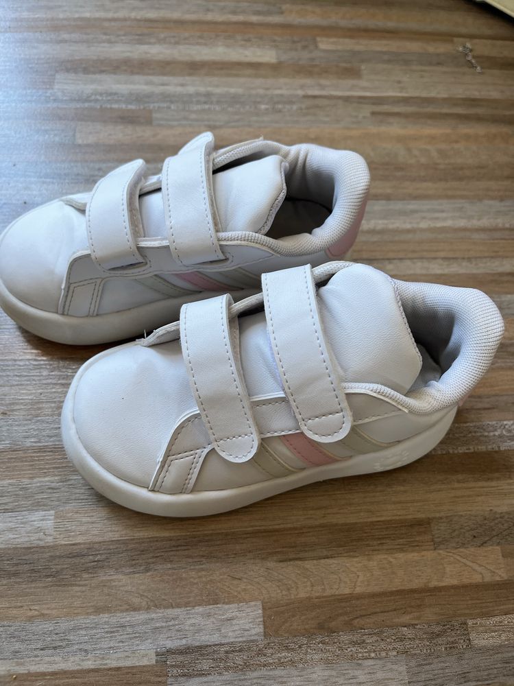 Adidas Адидас кецове за момиче