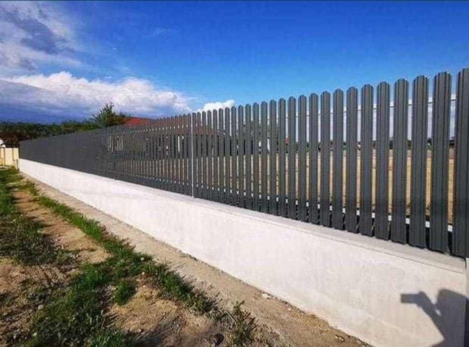 Facem garduri din plasă bordurată