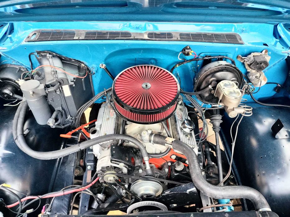 Chevrolet C20 Camper Special