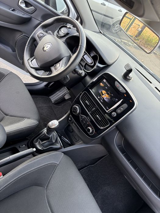 Renault clio 4 , an 2017 , 0,9 turbo,limited edition