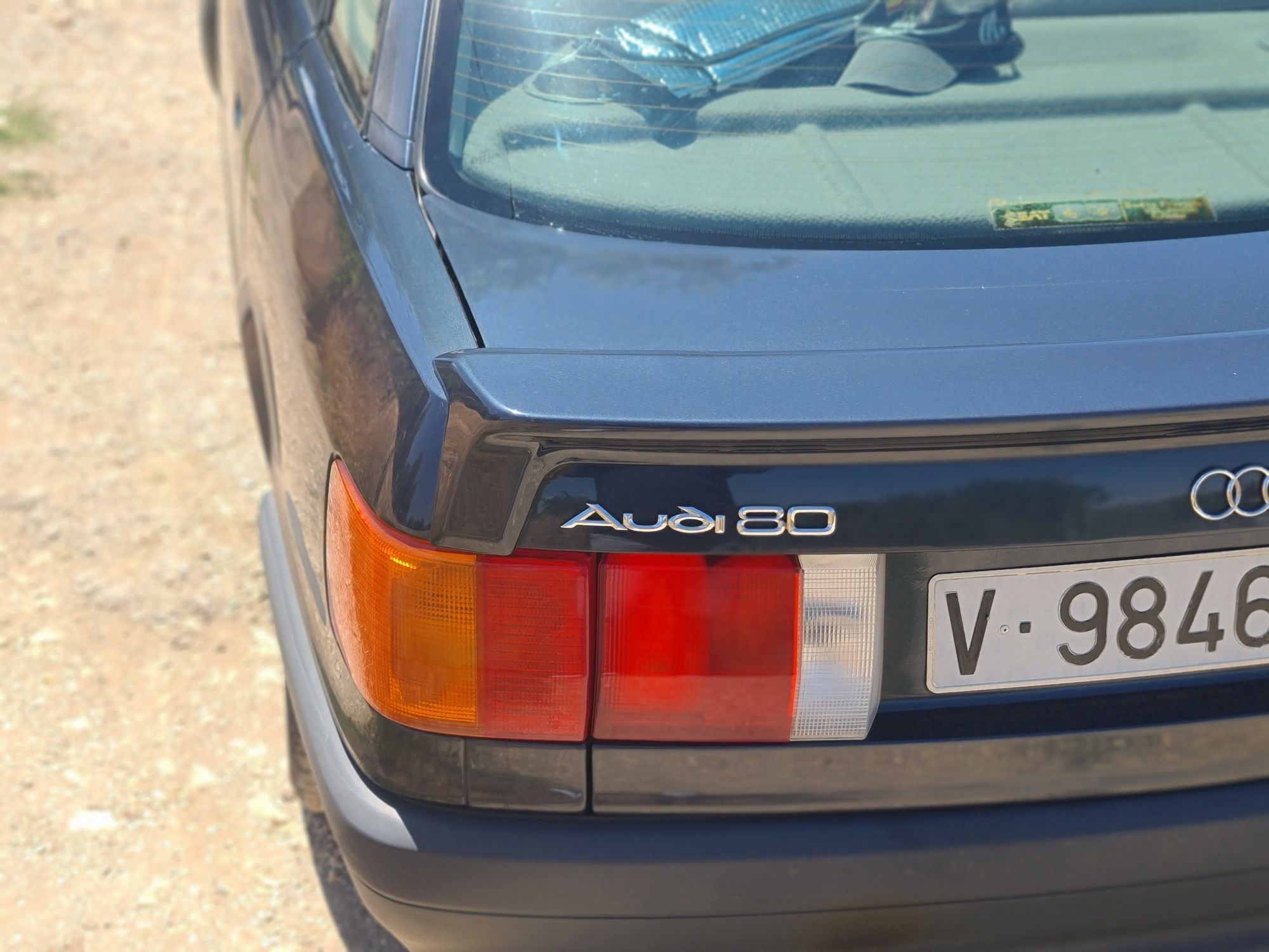 Audi 80 1.8 E 112кс.