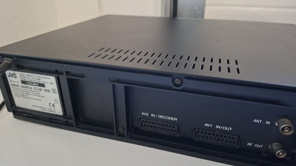 Video JVC HR J248 in stare perfecta de functionare