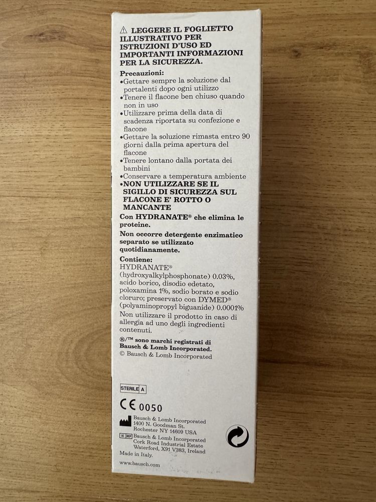 Разтвор за почистване и съхранение на контактни лещи Renu 360 ml