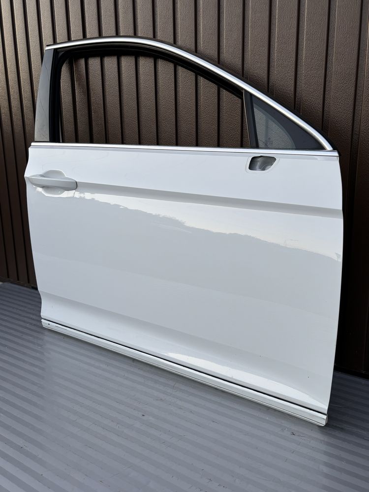 Usa dr fata vw Passat B8  cod de culoare LC9A 2015-2020