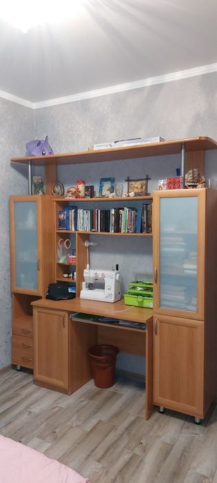 Стенка подростковая в отличном состоянии