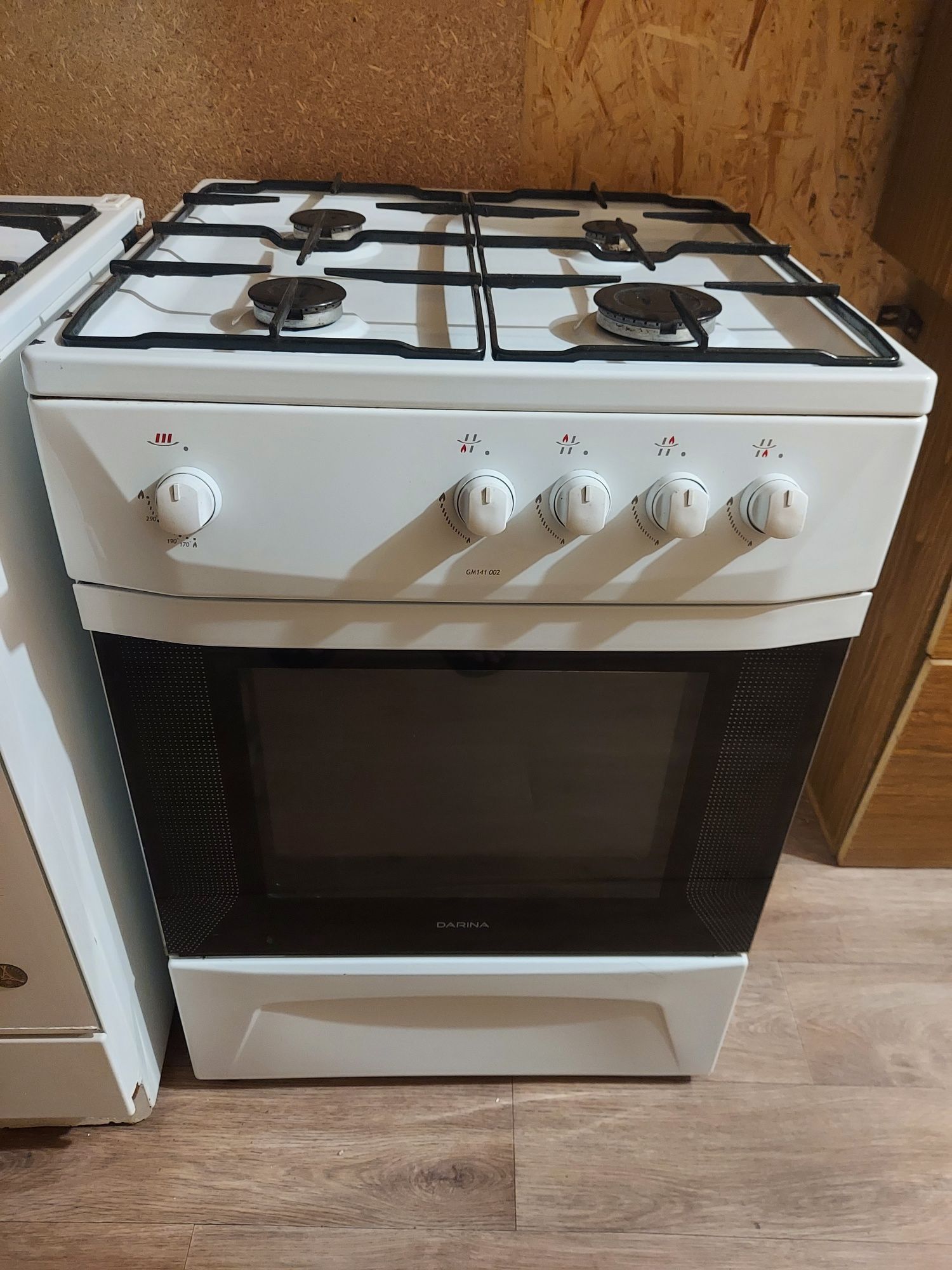Продам газовую плиту. В хорошем состоянии. 60×60 см