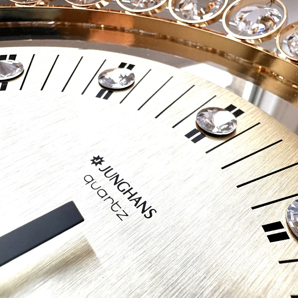 Ceas de perete Junghans Quartz vintage anii 70 aurit cu 43 cristale