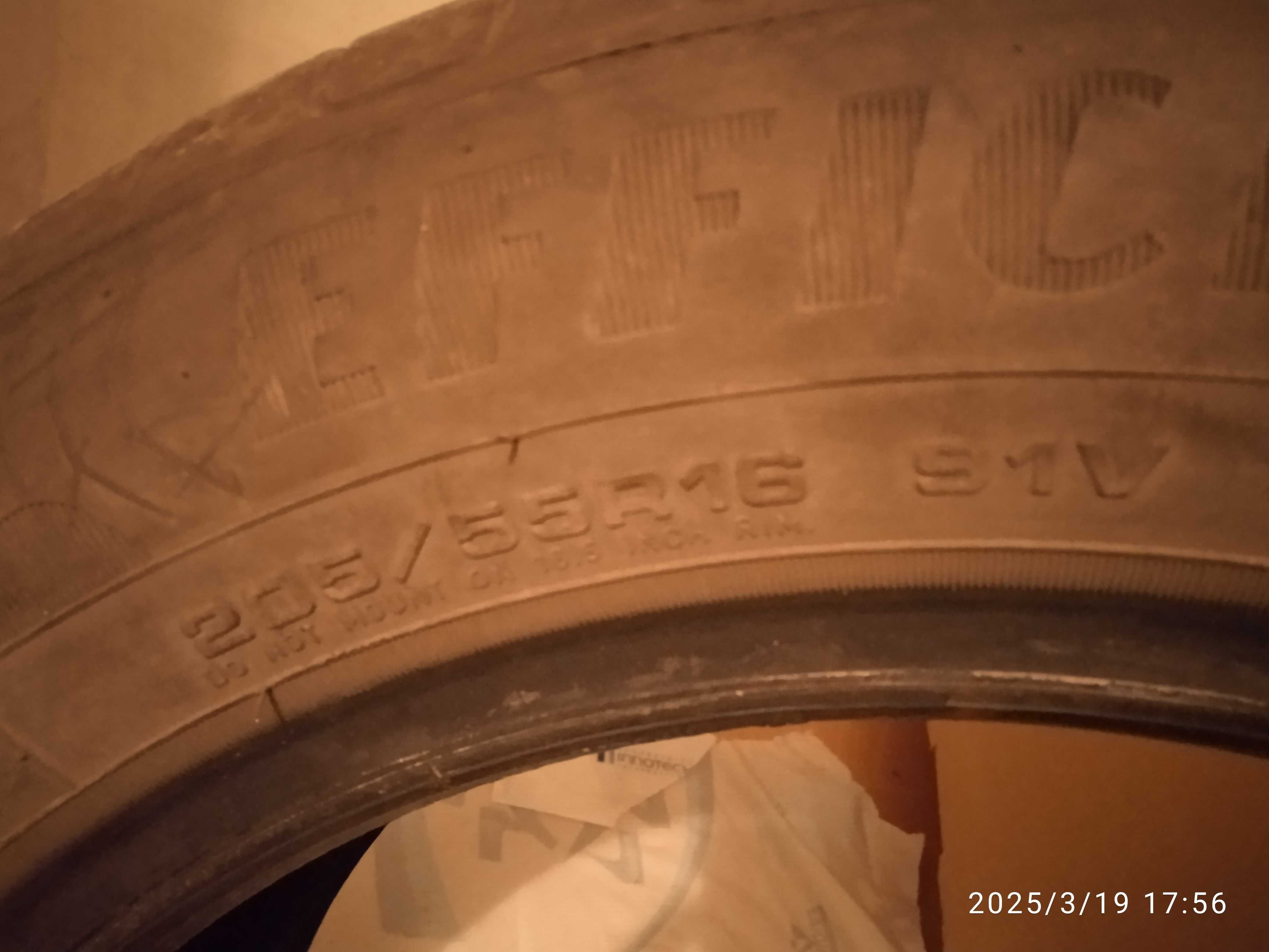 Летни гуми 4бр. Goodyear Efficientgrip Performance 205/55/16, DOT 5120