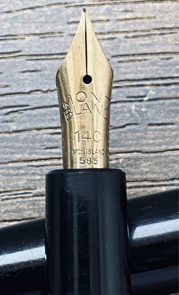 Stilou de colectie Montblanc 342
