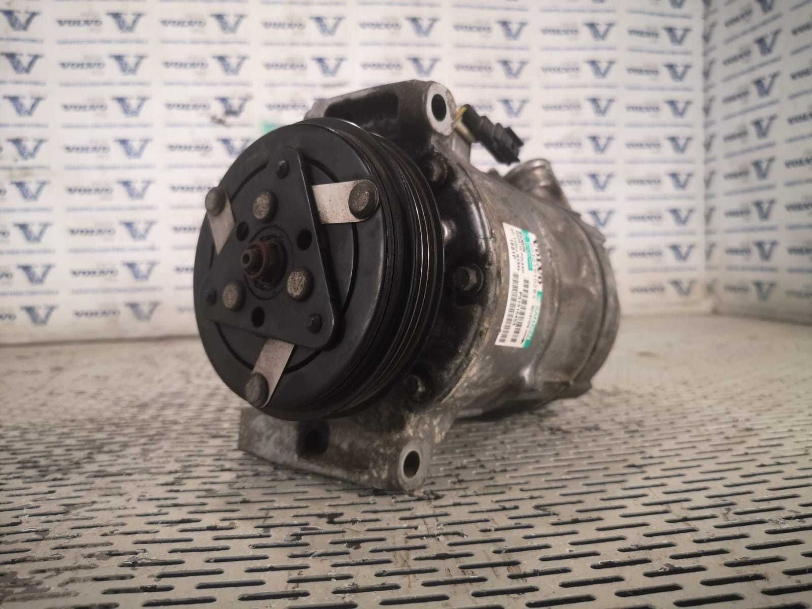 Compresor clima 3 caneluri Diesel E5  Volvo S60 V60 S80 V70  31315453