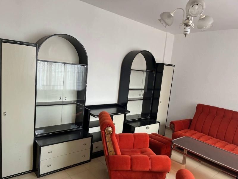 Дава се под наем Тристаен апартамент в София, Левски - 115 кв.м за 500 € - Снимка #8