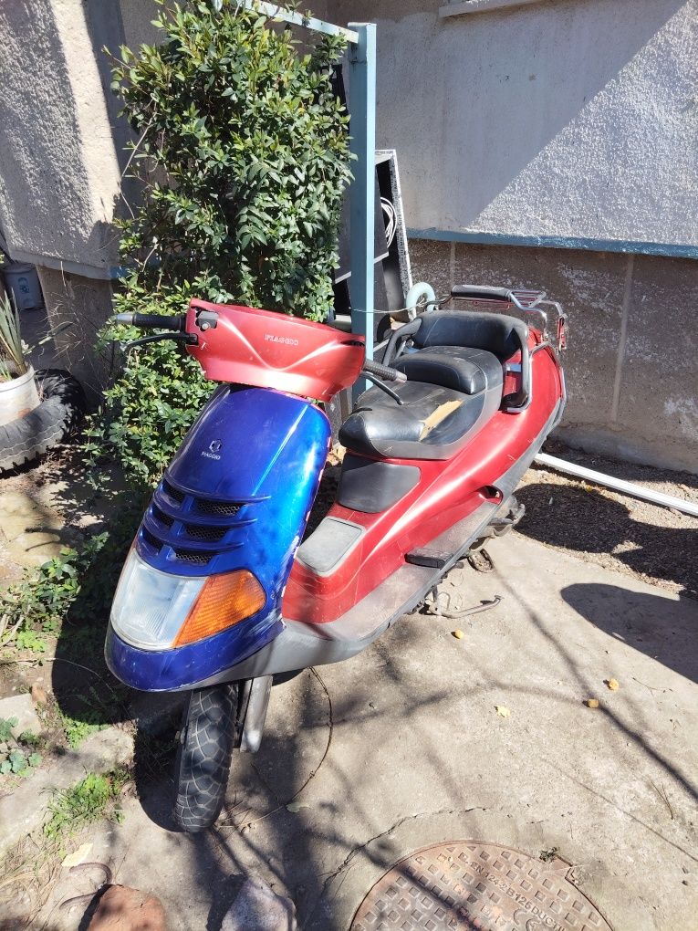 Vînd urgent Piaggio hexagon 150ex 2t