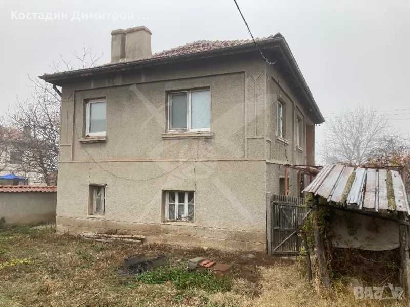 Къща в китното селце Новаково!