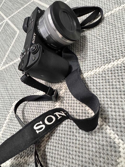 Aparat foto Sony A 6400