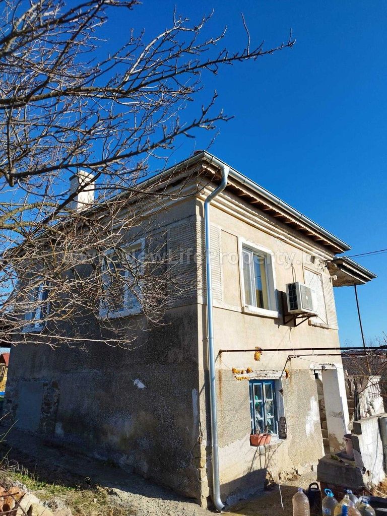 Продава се Къща в с. Загорци, Област Бургас - 96 кв.м за 489 €/кв.м - Снимка #1