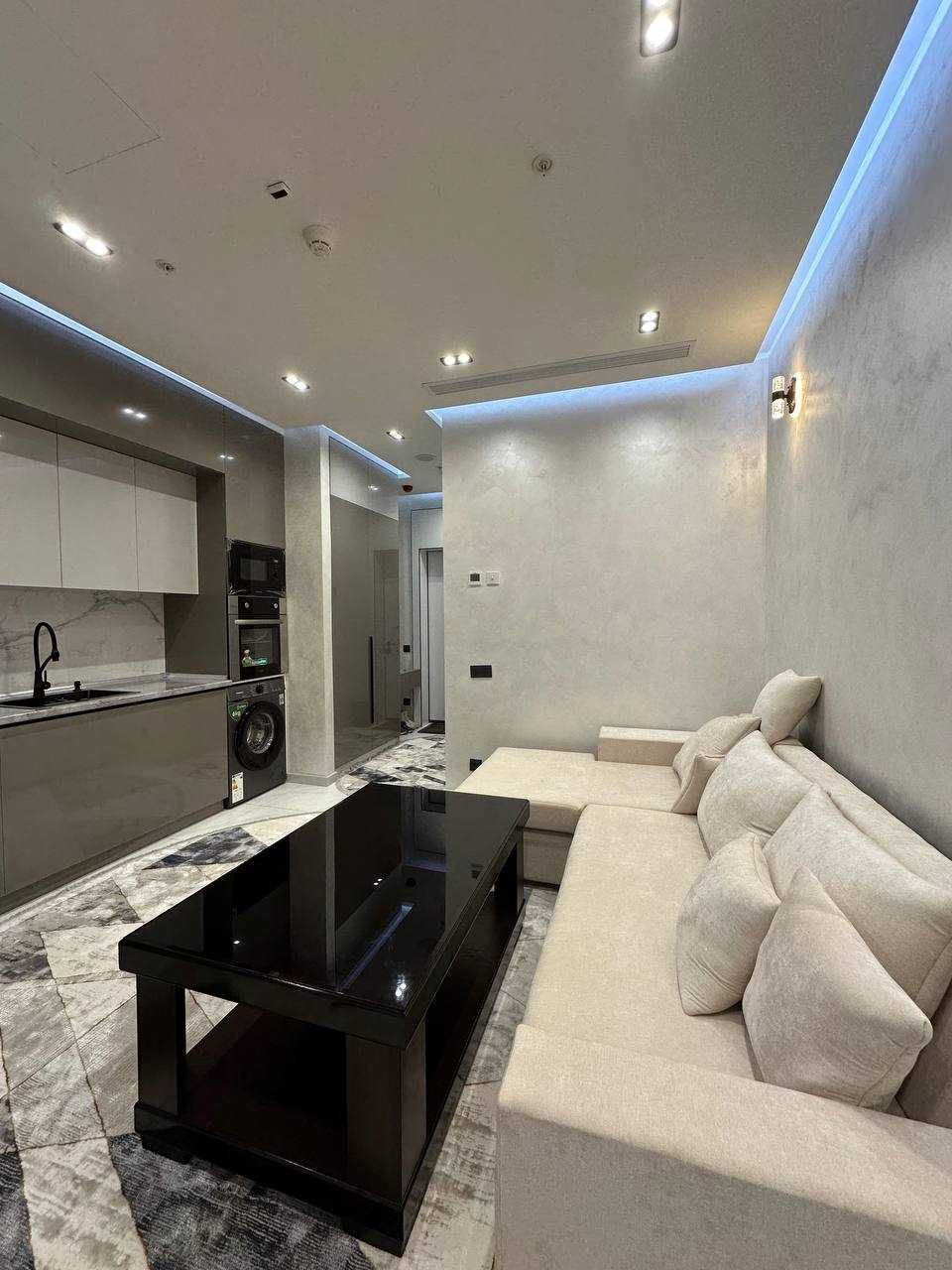 СРОЧНО АРЕНДА 2ком квартира на ЖК Nest one вид на Хилтон 40м2