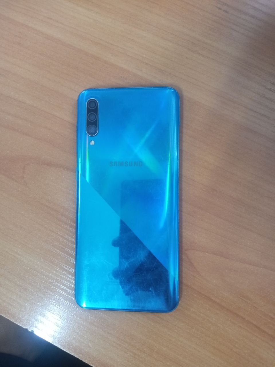 Samsung a30s sotiladi