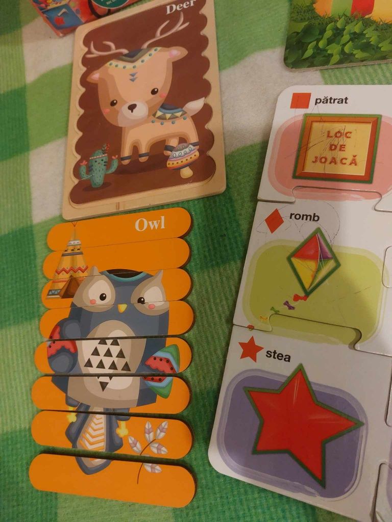 Lot jucarii lemn, forme geometrice, cuburi, puzzle