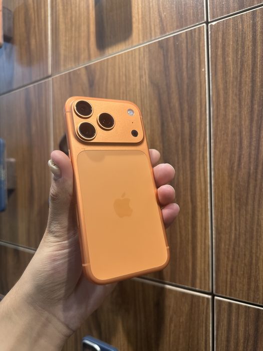 17 pro 256 gb 100% 1 Sikkil Naxt va Nasiya savdo