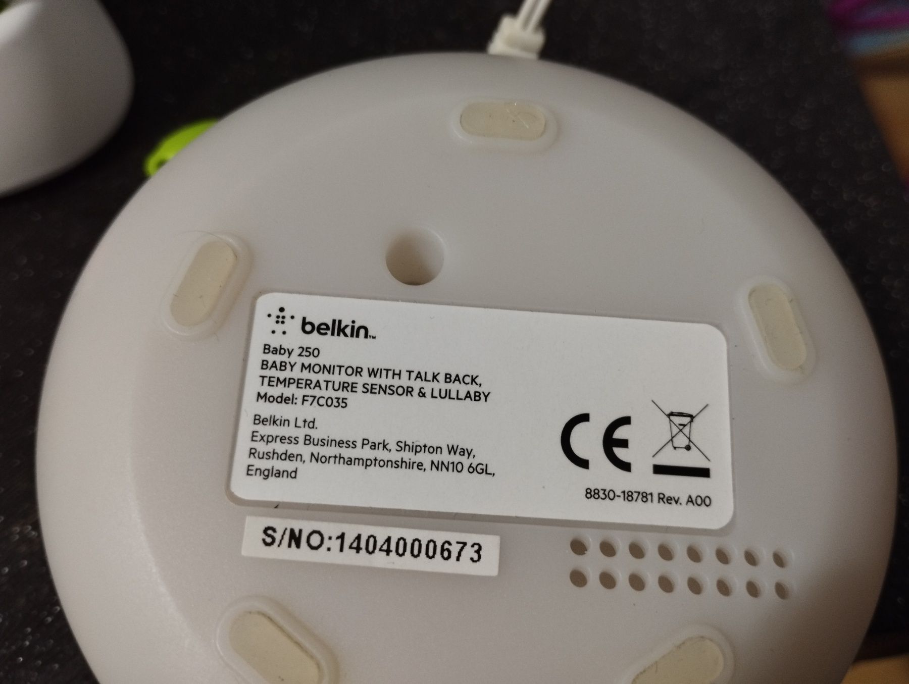 Belkin baby 250 бебе фон