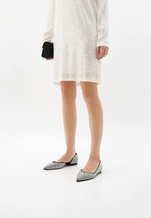 Ниски обувки/Балерина Patrizia Pepe,естествена кожа и кристали,36,нови