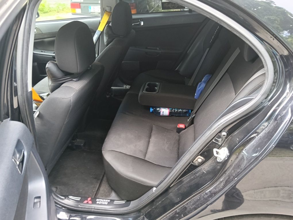 Mitsubishi Lancer 1.8 Mivec 143 k.c.
