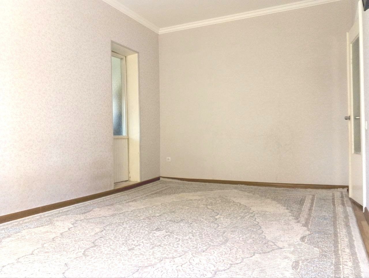 Продам 1/3/5 своя квартира балкон 2*4