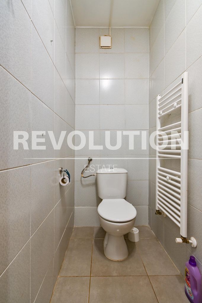 Дава се под наем Тристаен апартамент в София, Витоша - 76 кв.м за 650 € - Снимка #11