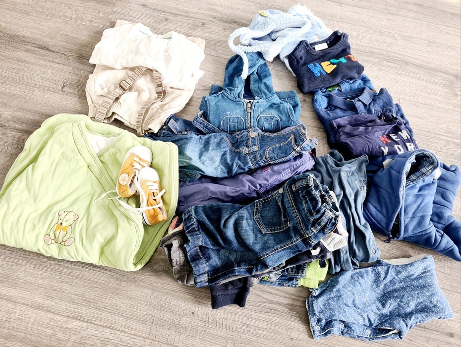 Lot haine bebe baiat 3-6 luni + geanta Pampers cadou