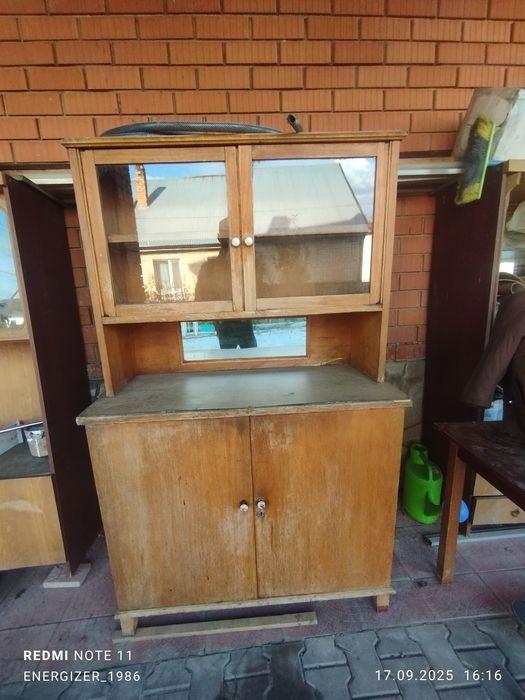 Продам ретро буфет