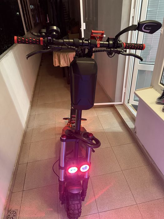 Boyueda S3-11 електрически скутер Scooter 6000W като нов