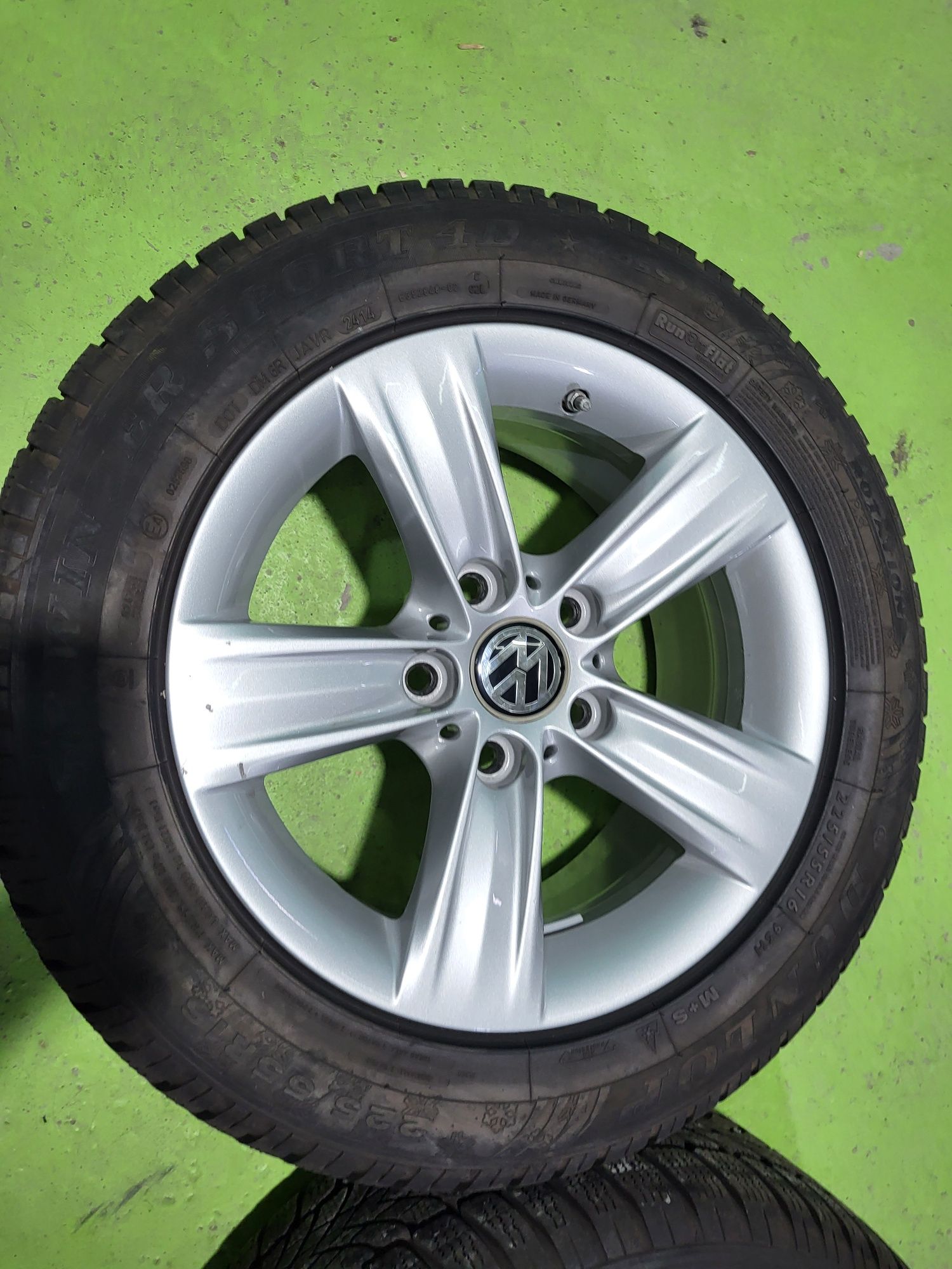 16 5x120 Vw Transporter T5 T6 лети джанти 5х120 т5 t6