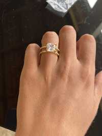 Нови пръстени