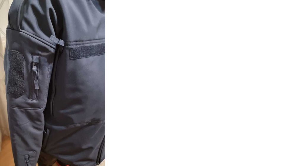 Jachetă  Softshell  cu Mesadă Matlasată detașabilă  pentru Jandarmi