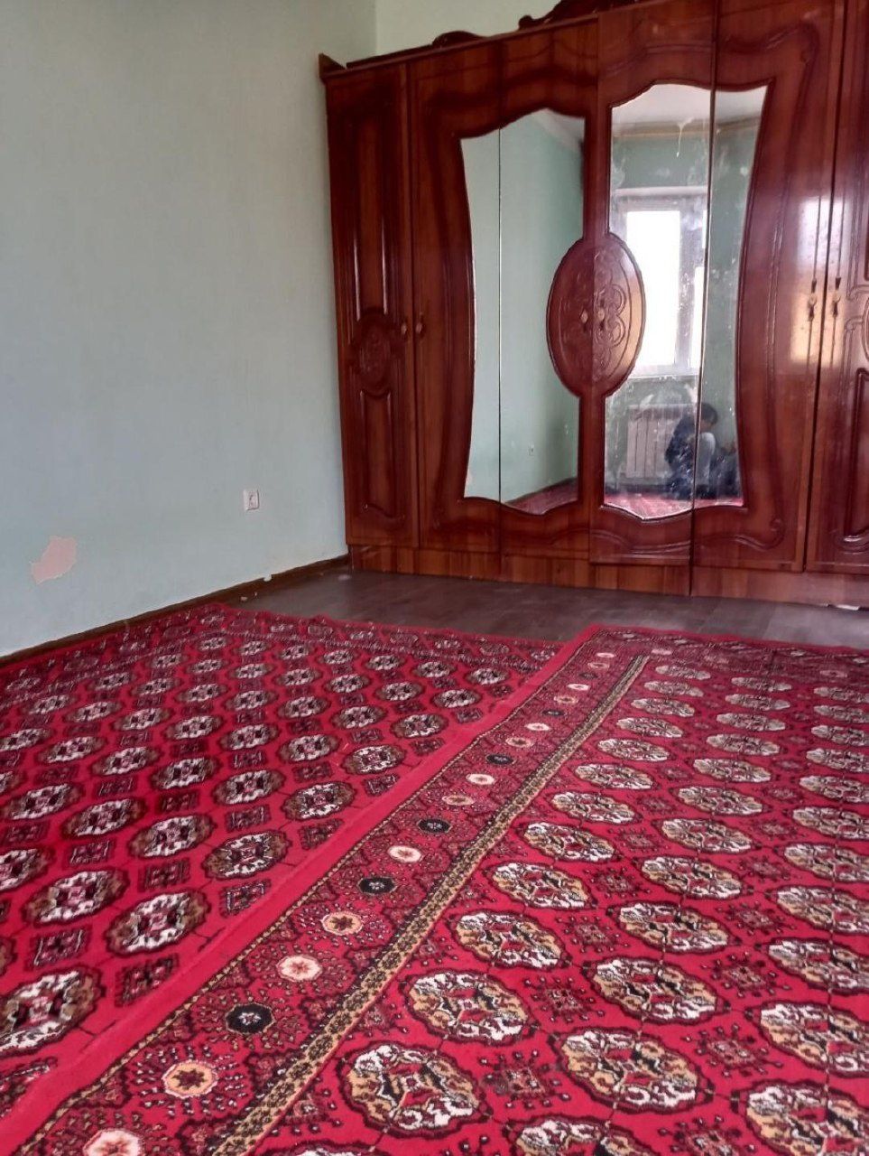 ургенч шахрида 1хонали кв ижарага берилади