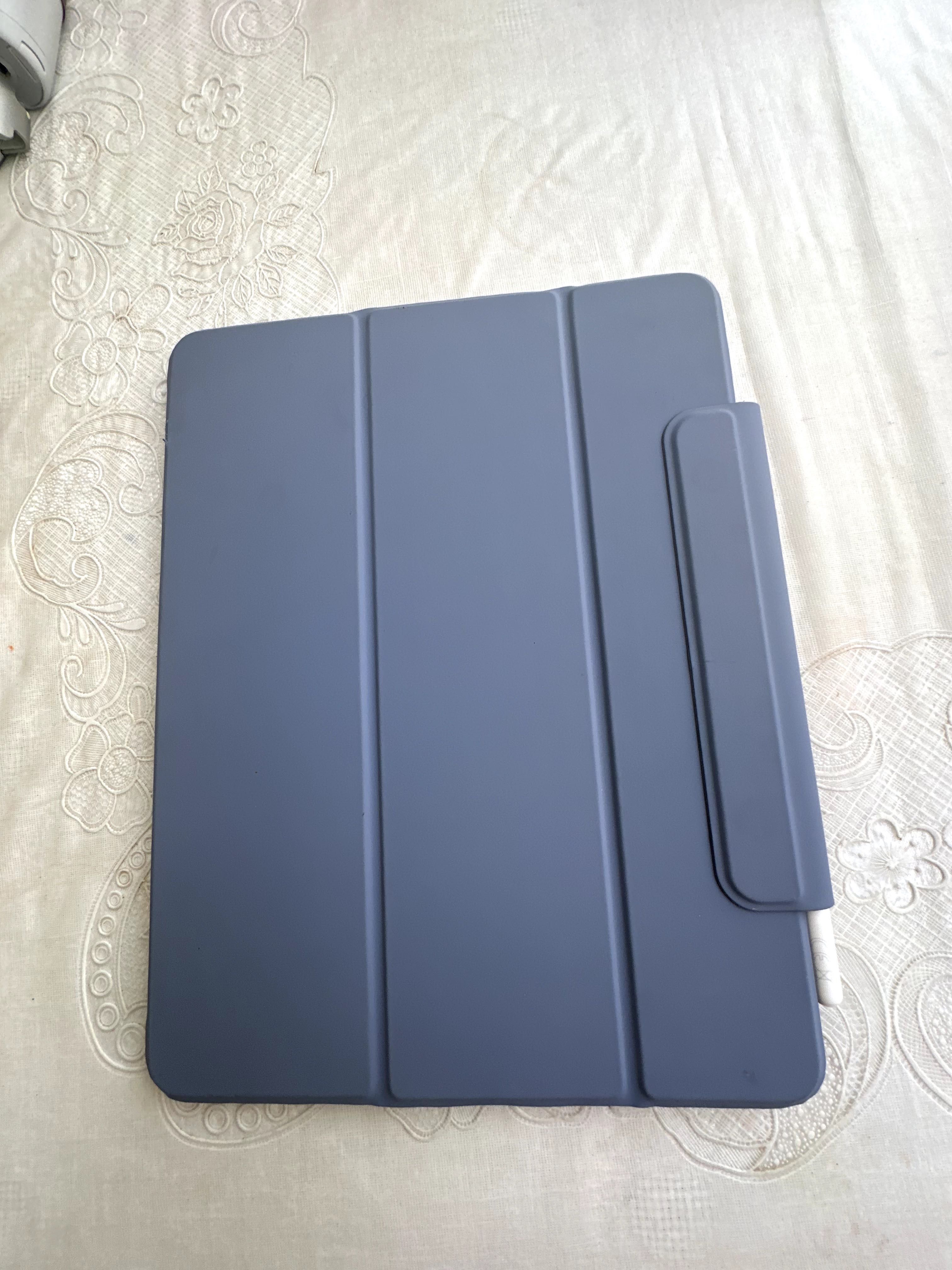 Магнитен калъф за iPad Pro 12.9 с държач за стилус