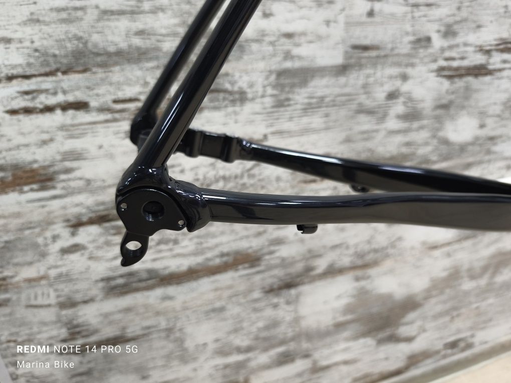 НОВА алуминиева шосейна рамка Ridley Fenix SLA Disc | L