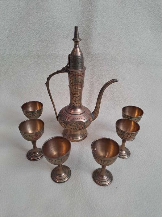 carafa bronz paharele bronz set