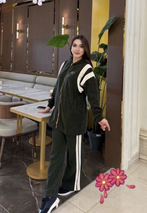 Продаётся костюм НОВЫЙ