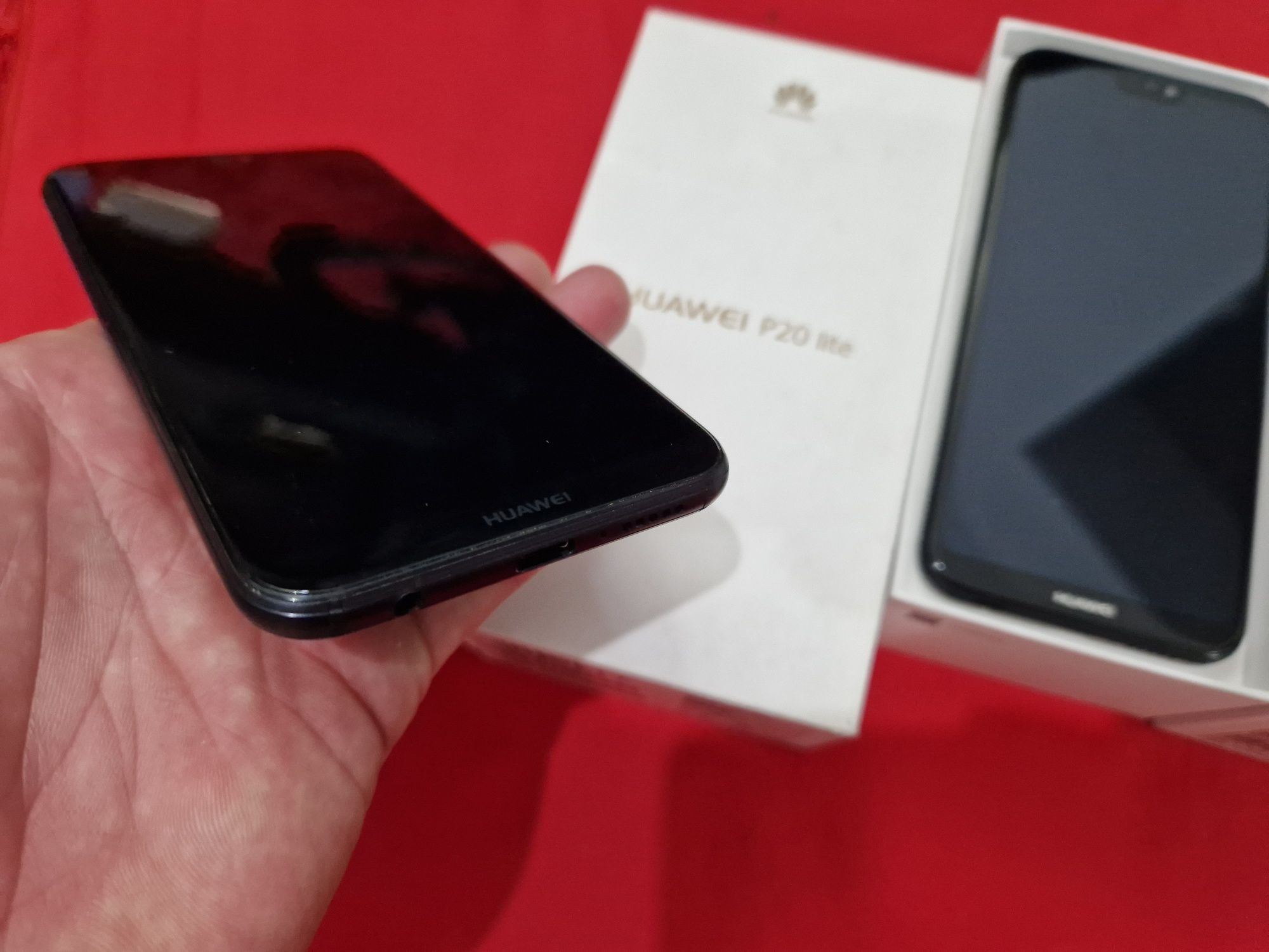 -Huawei P20 Lite, ca Nou, 64Gb, 4Ram, Black, stare ireprosabila, folos