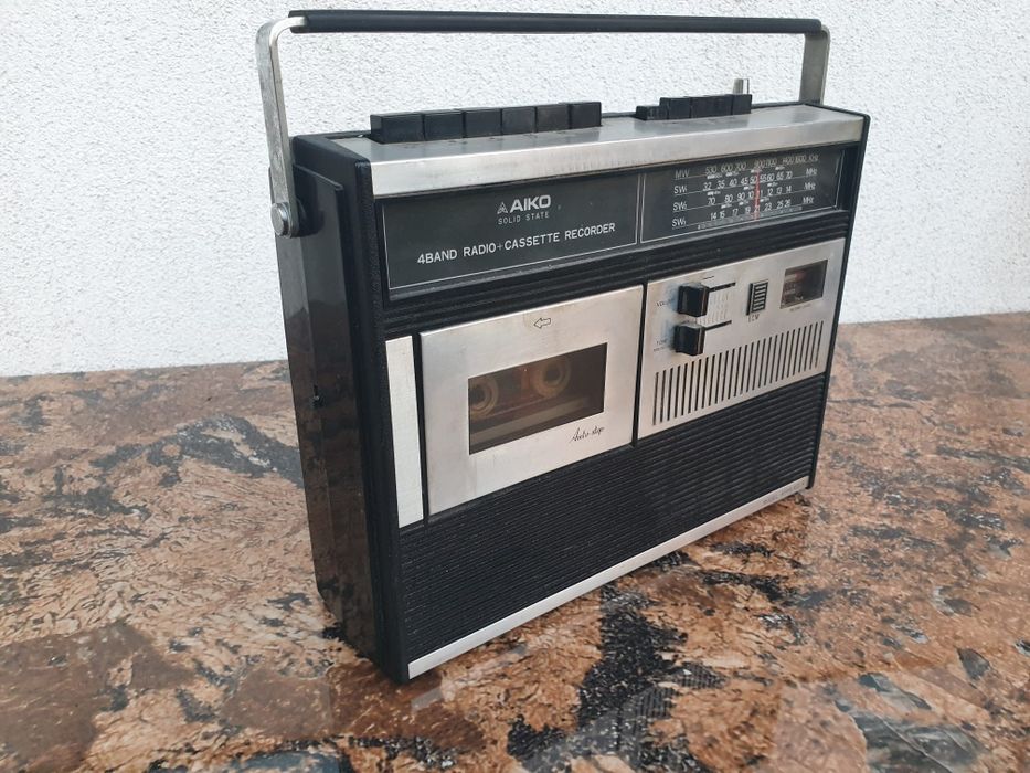 Radio Casetofon AICO model ATPR -401A  Made in Japan