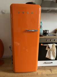 SMEG хладилник с фризер