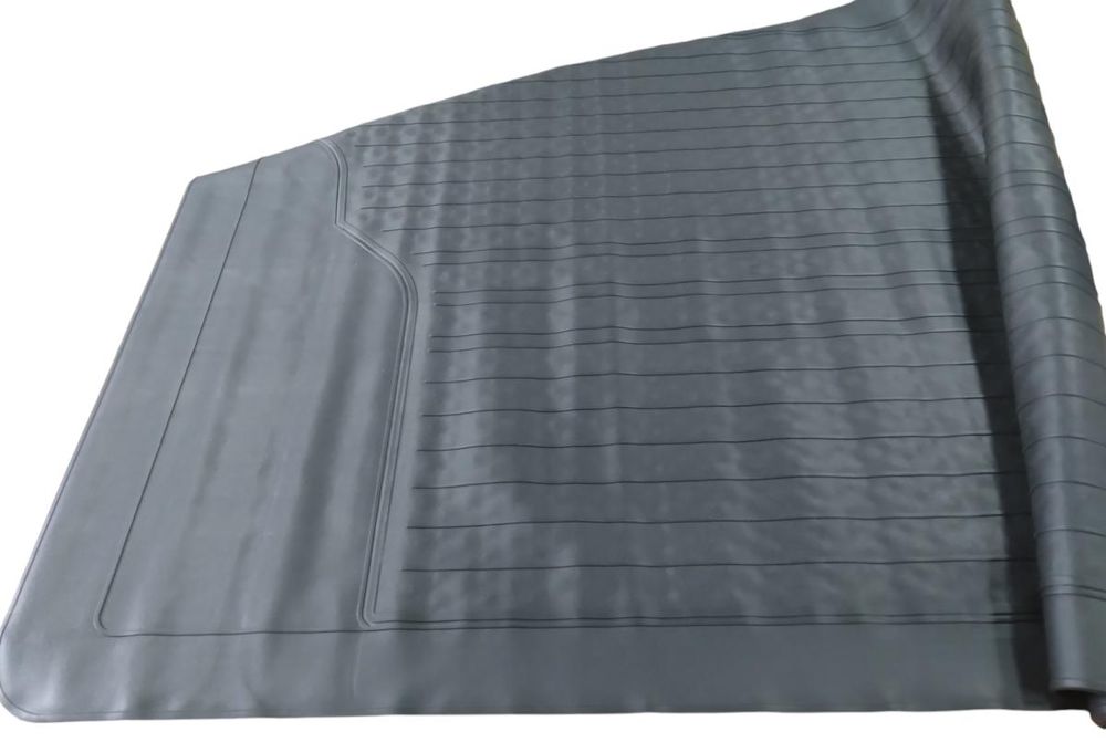 Стелка гумена за багажник на автомобил Универсална 80х120см.
