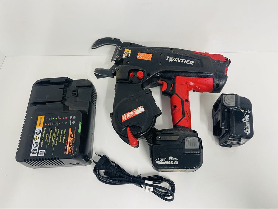 Max RB 661 T masina de legat fier beton