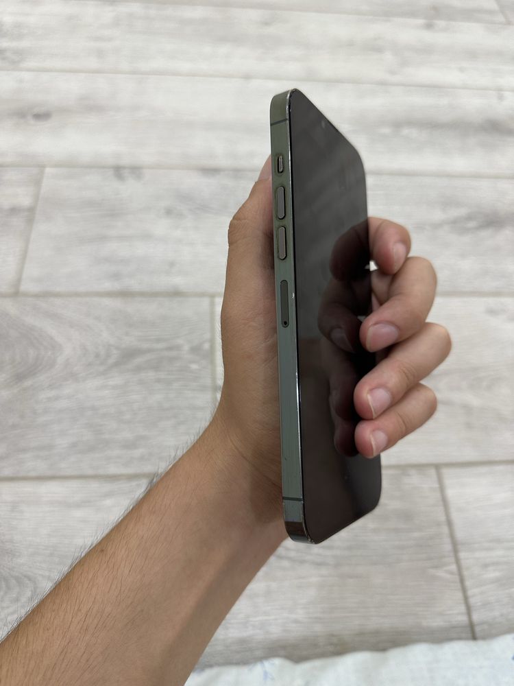 iPhone 13 Pro Max Green