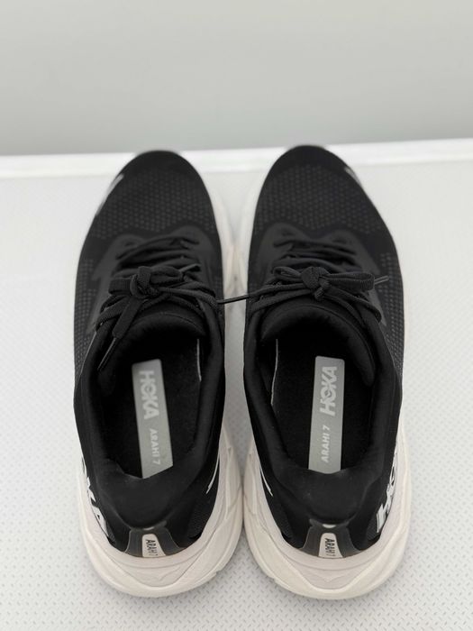 Adidași HOKA Arahi 7 – mărime 40 1/3 – stare foarte bună