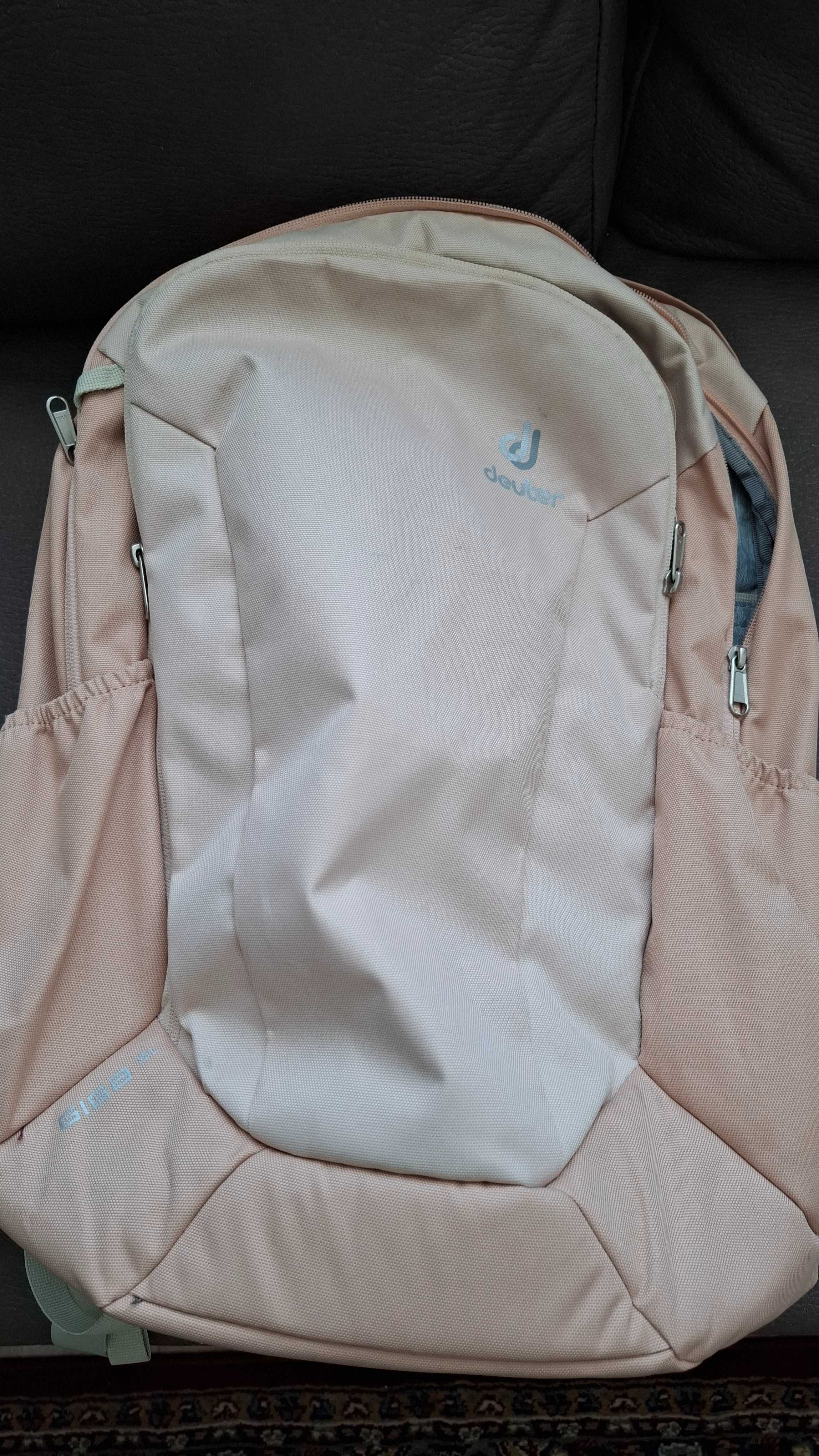 Deuter Giga SL раница за лаптоп и училище