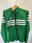 Горнище на Adidas - Размер Л
