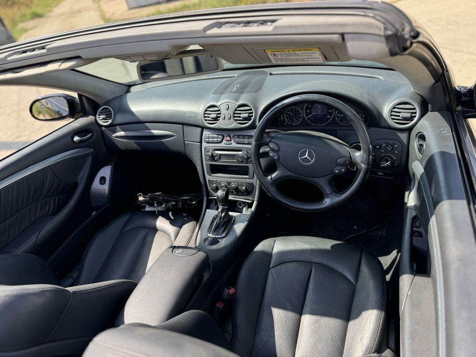 Dezmembrez Mercedes Clk180 cabrio interior piele