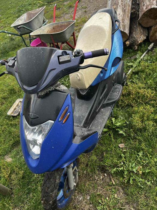 Vând scuter , malagutti f18 wariwor